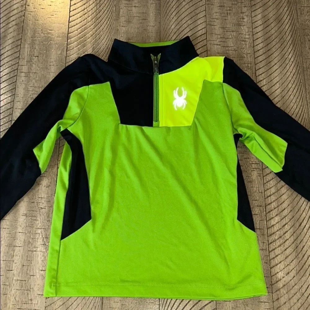 Spyder 🕷️ Kids Green and Black Long Sleeve Zip 🆙 Top